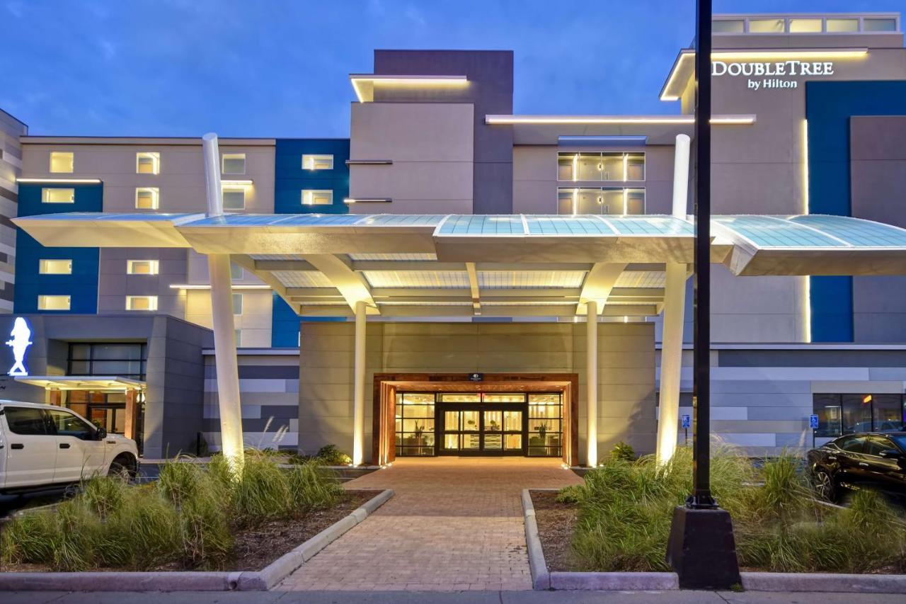 Doubletree By Hilton Oceanfront Вирджиния-Бич Экстерьер фото