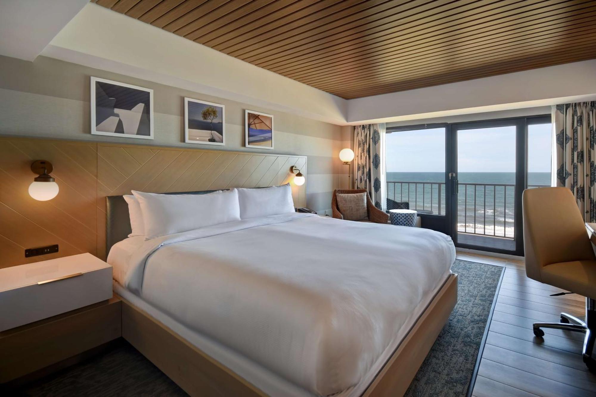 Doubletree By Hilton Oceanfront Вирджиния-Бич Экстерьер фото